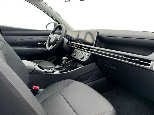 2025 Hyundai TUCSON SE AWD