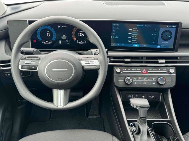 2025 Hyundai TUCSON SE AWD