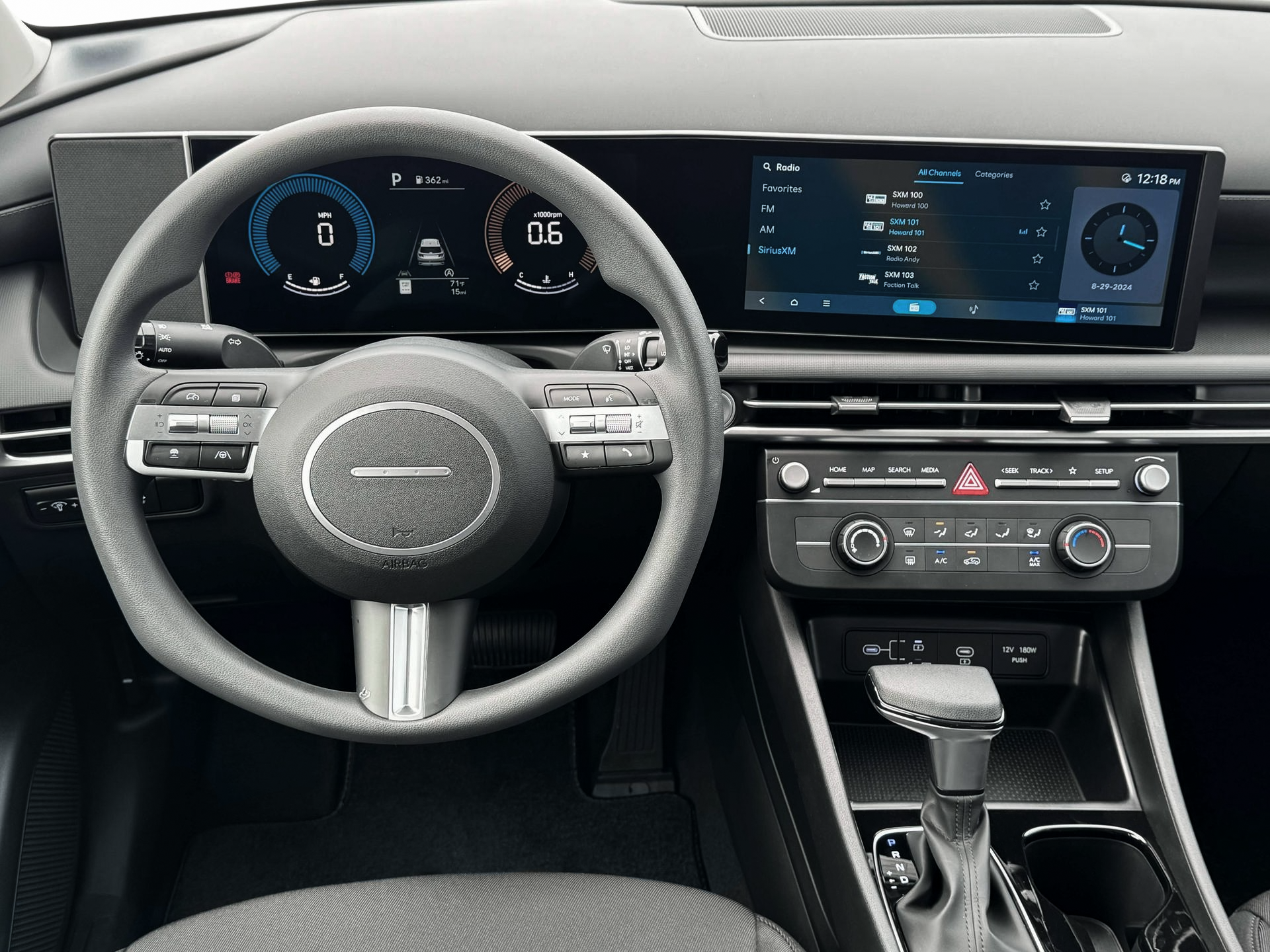 2025 Hyundai TUCSON SE AWD