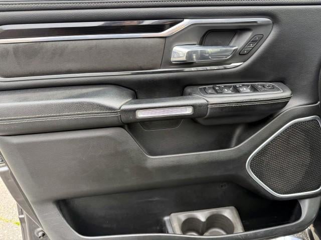 2019 RAM 1500 Laramie 4x4 Crew Cab 5'7" Box