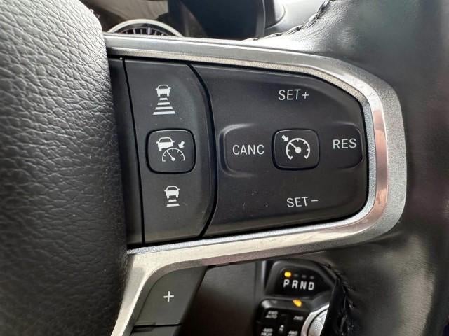 2021 RAM 1500 Laramie 4x4 Crew Cab 5'7" Box