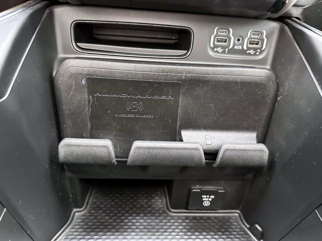 2021 RAM 1500 Laramie 4x4 Crew Cab 5'7" Box