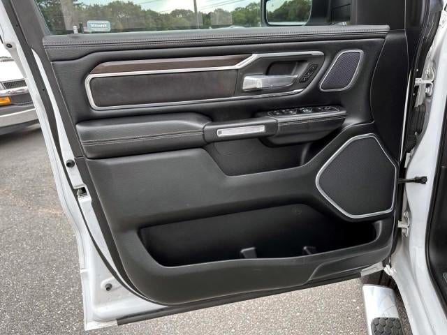 2021 RAM 1500 Laramie 4x4 Crew Cab 5'7" Box