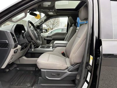 2022 Ford Super Duty F-350 SRW XLT 4WD Crew Cab 6.75' Box