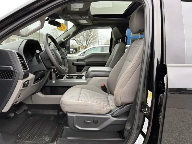 2022 Ford Super Duty F-350 SRW XLT 4WD Crew Cab 6.75' Box