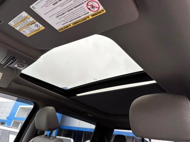 2022 Ford Super Duty F-350 SRW XLT 4WD Crew Cab 6.75' Box