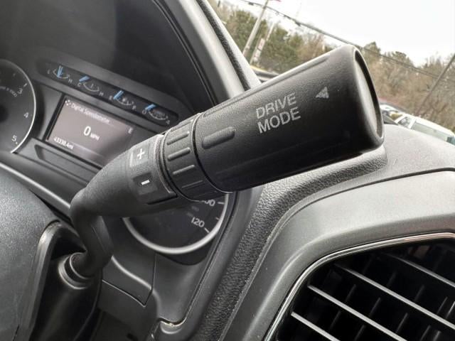 2022 Ford Super Duty F-350 SRW XLT 4WD Crew Cab 6.75' Box