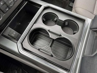 2022 Ford Super Duty F-350 SRW XLT 4WD Crew Cab 6.75' Box