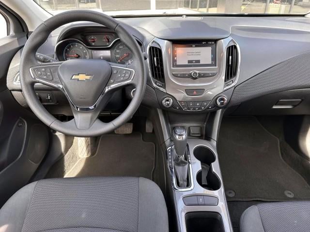 2017 Chevrolet Cruze Sedan LT (Automatic)