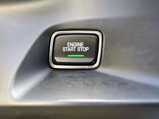 2022 Chevrolet Camaro 2dr Coupe 2LT