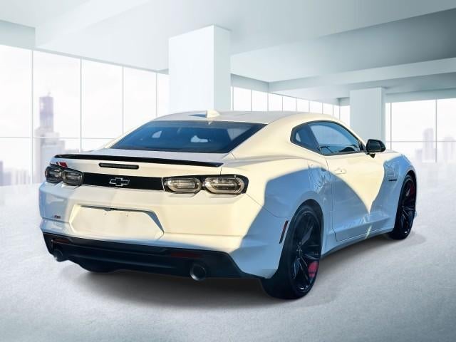 2022 Chevrolet Camaro 2dr Coupe 2LT