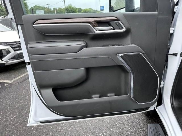 2026 Chevrolet Silverado 2500 HD Crew Cab Long Box 4-Wheel Drive LT