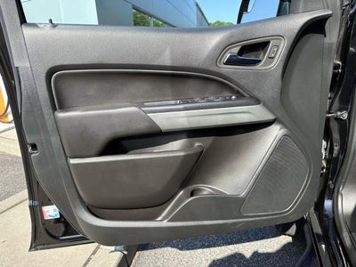 2022 Chevrolet Colorado Crew Cab Short Box 4-Wheel Drive LT