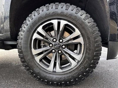 2022 Chevrolet Colorado Crew Cab Long Box 4-Wheel Drive Z71