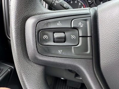 2023 Chevrolet Silverado 1500 Crew Cab Short Box 4-Wheel Drive Custom