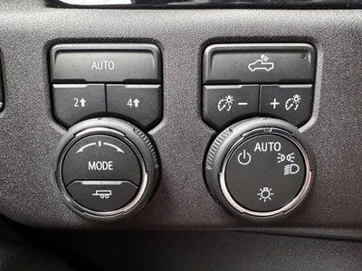 2024 Chevrolet Silverado 1500 Crew Cab Short Box 4-Wheel Drive LT 2FL