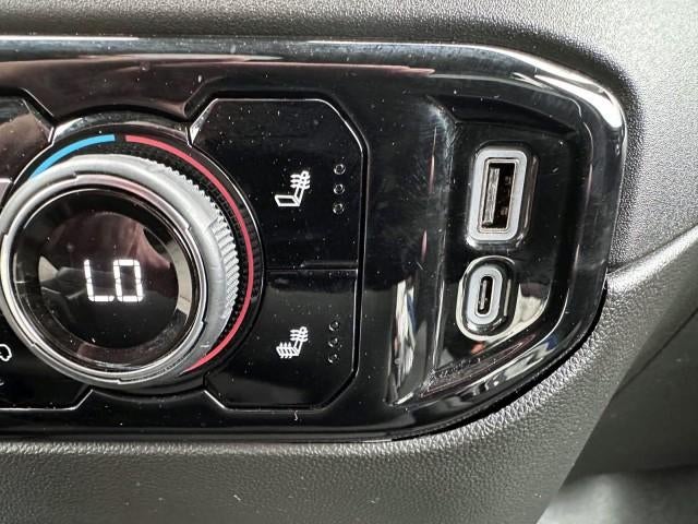 2024 Chevrolet Silverado 1500 Crew Cab Short Box 4-Wheel Drive LT 2FL