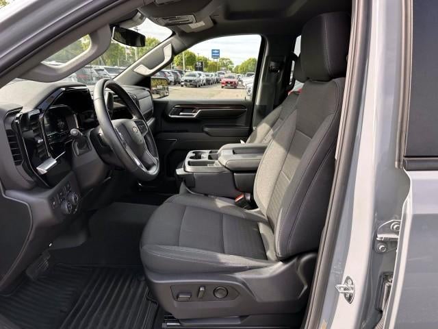 2024 Chevrolet Silverado 1500 Crew Cab Short Box 4-Wheel Drive LT 2FL