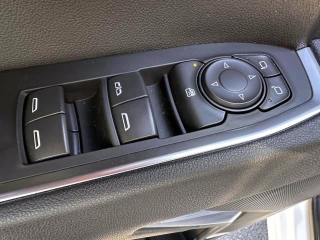 2026 Chevrolet Silverado 1500 Crew Cab Short Box 4-Wheel Drive LT 2FL