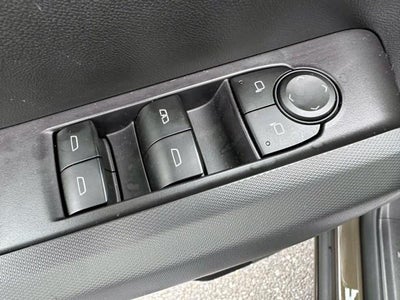 2023 Chevrolet Colorado Crew Cab Short Box 2-Wheel Drive LT
