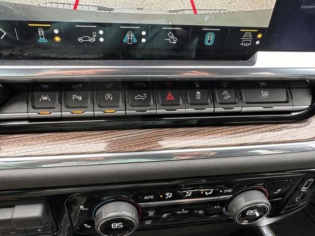 2023 Chevrolet Silverado 1500 Crew Cab Short Box 4-Wheel Drive RST