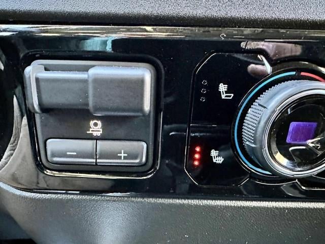 2023 Chevrolet Silverado 1500 Crew Cab Standard Box 4-Wheel Drive RST