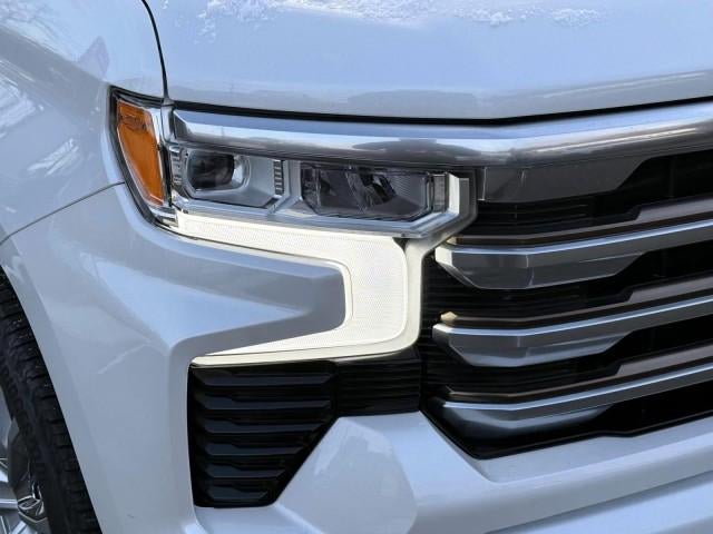 2022 Chevrolet Silverado 1500 Crew Cab Short Box 4-Wheel Drive High Country