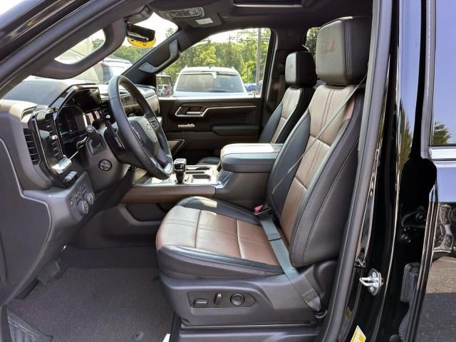 2024 Chevrolet Silverado 1500 Crew Cab Short Box 4-Wheel Drive High Country