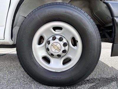 2025 Chevrolet Express Cargo Van 2500 Extended Wheelbase Rear-Wheel Drive