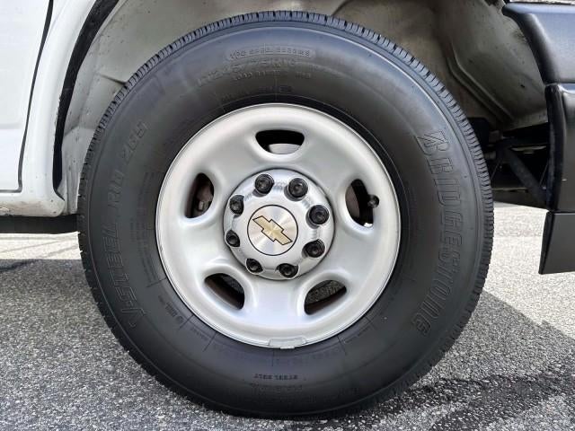 2025 Chevrolet Express Cargo Van 2500 Extended Wheelbase Rear-Wheel Drive