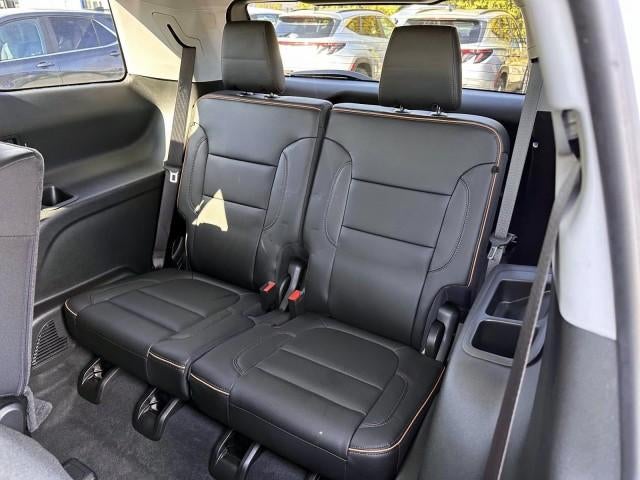 2023 GMC Acadia AWD AT4