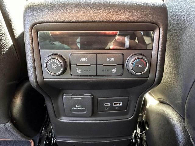 2023 GMC Acadia AWD AT4