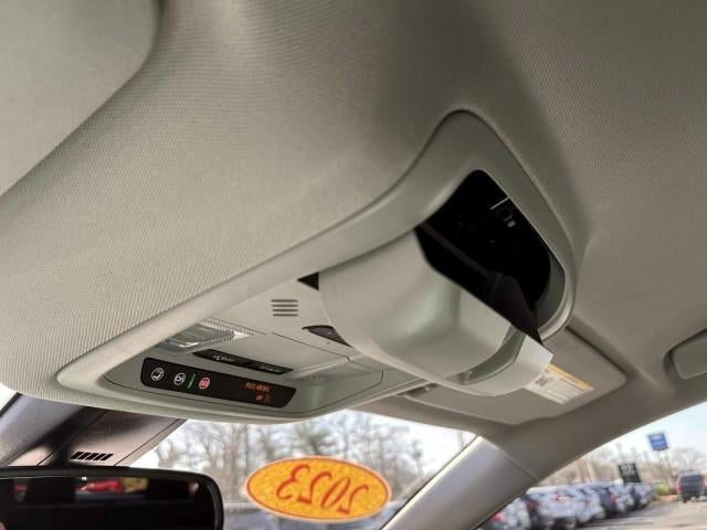 2023 GMC Acadia AWD AT4