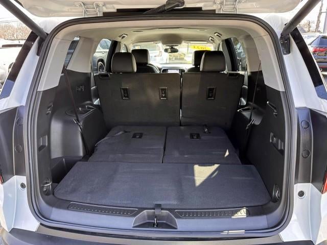 2023 GMC Acadia AWD AT4