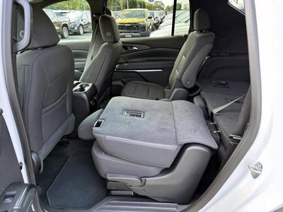 2025 Chevrolet Traverse LT w/1LT