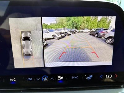 2025 Chevrolet Traverse LT w/1LT