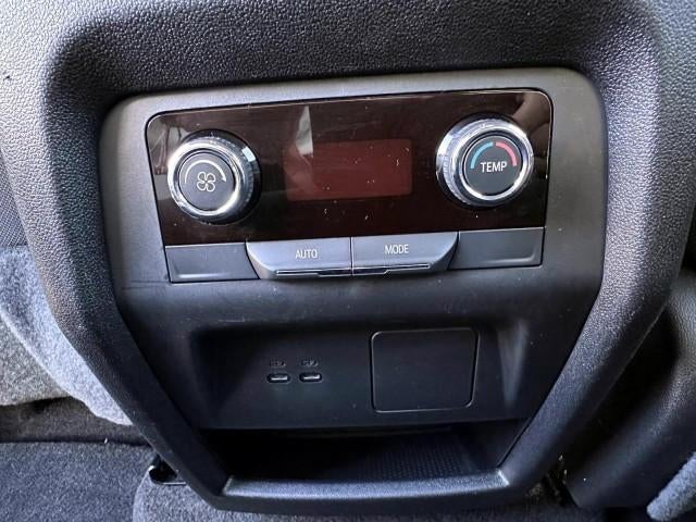 2024 Chevrolet Traverse LS w/2LS