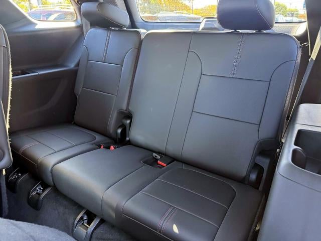 2023 Chevrolet Traverse AWD 2LT