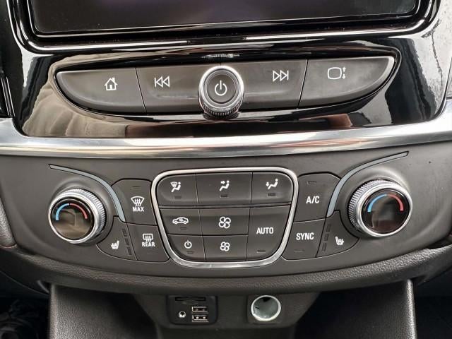 2023 Chevrolet Traverse AWD 2LT