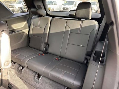 2023 Chevrolet Traverse AWD 2LT