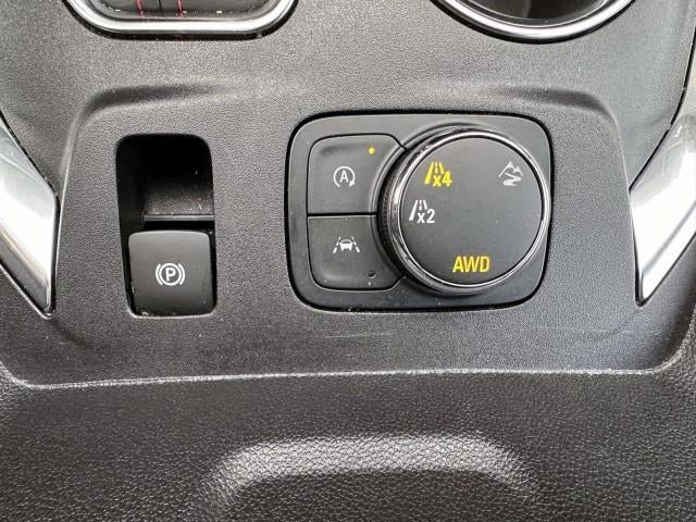 2023 Chevrolet Traverse AWD 2LT