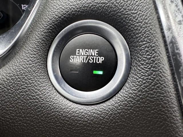 2023 Chevrolet Traverse AWD 2LT