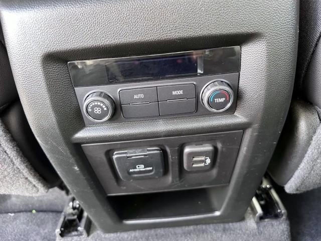 2023 Chevrolet Traverse AWD 2LT