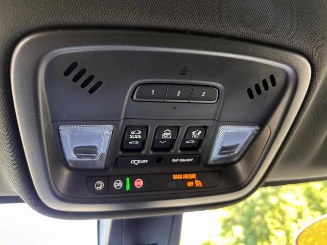 2023 Chevrolet Traverse AWD 2LT