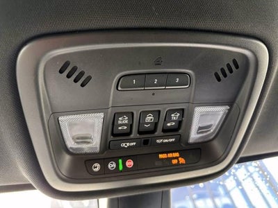 2023 Chevrolet Traverse AWD 2LT