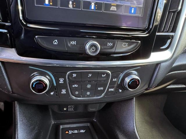 2023 Chevrolet Traverse AWD 2LT