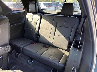 2023 Chevrolet Traverse AWD 2LT