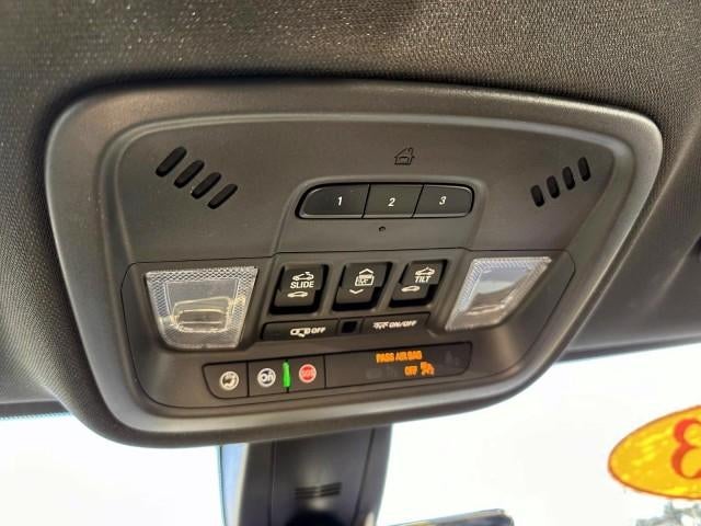 2023 Chevrolet Traverse AWD 1LZ