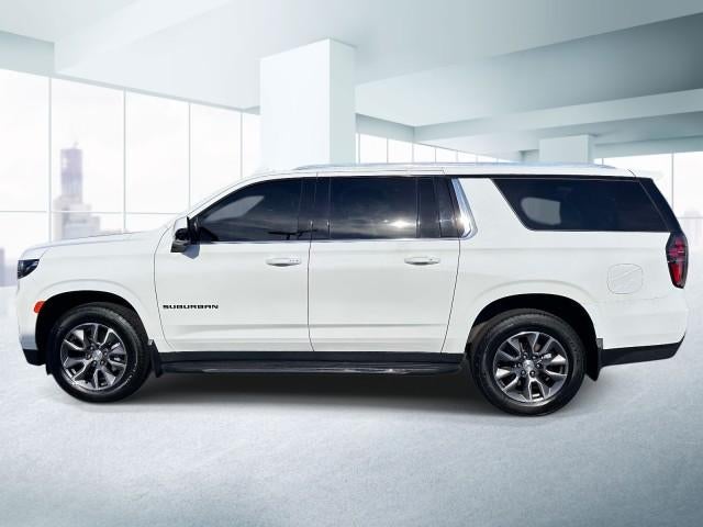 2022 Chevrolet Suburban 4WD LT