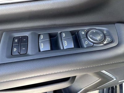 2022 Chevrolet Suburban 4WD LT